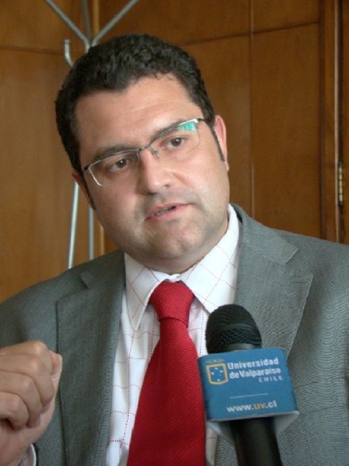 Carlos Aránguez, titular de Derecho Penal de la Universidad de Granada