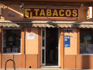 El estanco está situado en el número 8 de la calle Villegas