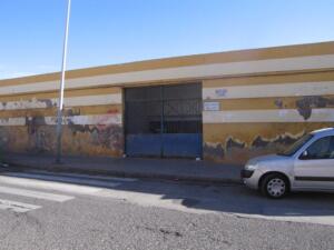 Fachada del antiguo Mercado de Colón, que lleva cerrado cerca de cuatro años