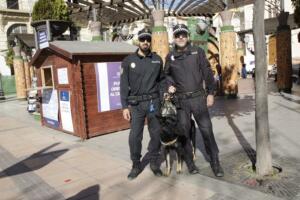 Agentes del Grupo Canino de la Policía Local (Grucan)