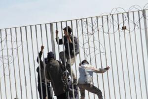 Menores extraneros no acompañados
