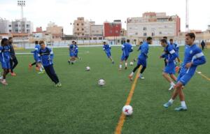 La plantilla se ejercitó ayer viernes por última vez en este año 2017