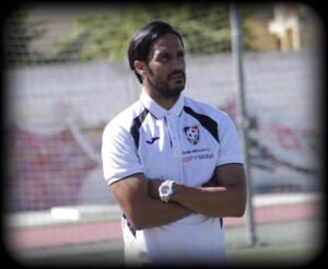 Aloisio, dirigiendo al River Melilla