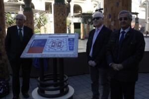 Juan José Imbroda, Carlos Gordillo y Javier González, junto al plano háptico