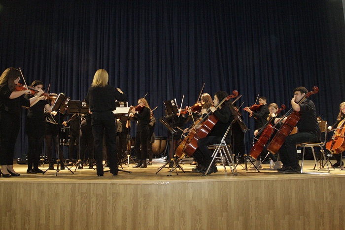 Una de las exhibiciones del Conservatorio de Música de Melilla en el teatro Kursaal