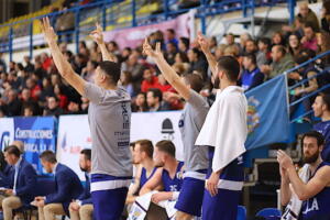 Los de Alejandro Alcoba se dieron un auténtico festín frente a los aragoneses, venciendo por 44 puntos de diferencia