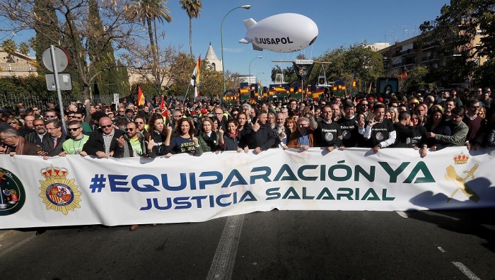 Las manifestaciones de agentes se han repetido en diferentes ciudades durante el fin de semana (en la imagen, Sevilla)