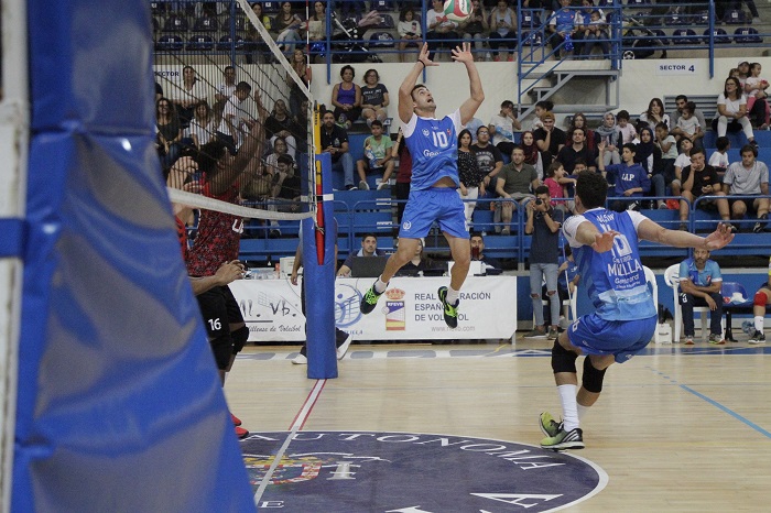 El colocador del Club Voleibol Melilla tuvo una destacada actuación el pasado sábado