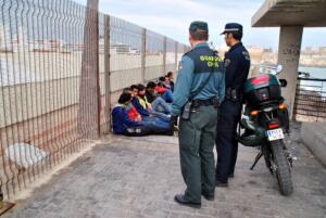 De los 107 menores extranjeros no acompañados que han sido localizados hasta ahora, 47 son de nueva entrada