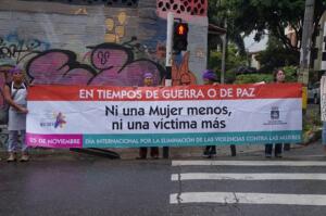 En su séptima publicación, Grela Bravo explora las barreras enfrentadas por las mujeres