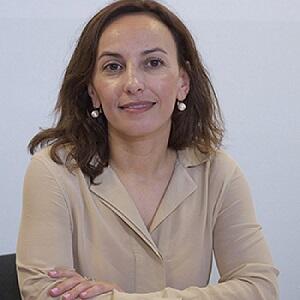 La senadora de Tenerife, Olivia María Delgado recuerda que son 3 millones de españoles los que viven lejos de la Península