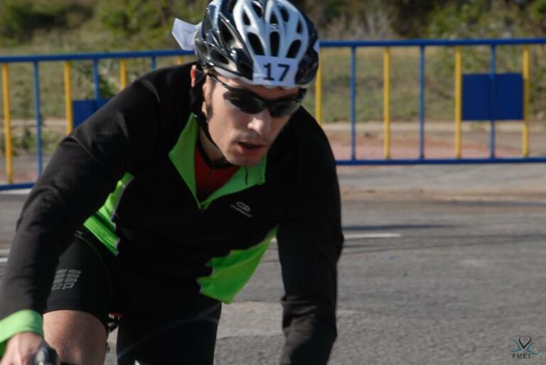 Carlos Huelin, haciendo lo que más le gustaba: ciclismo