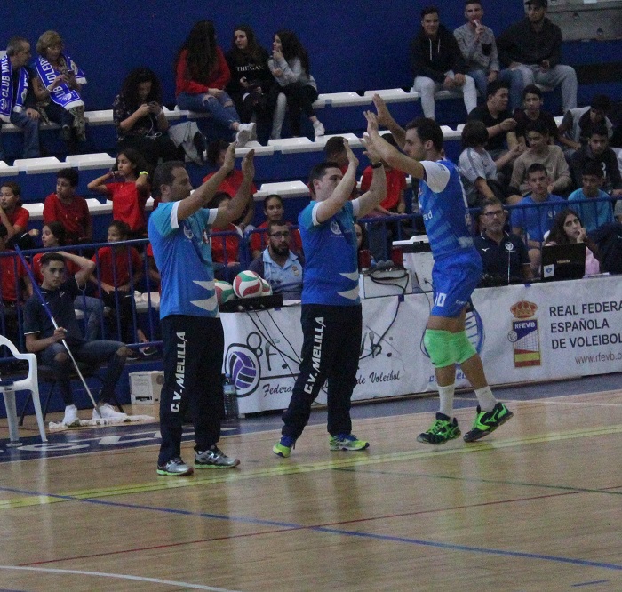 Javier Monfort disputará hoy su último encuentro como jugador del Club Voleibol Melilla