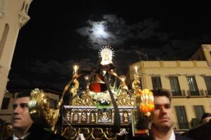 La Soledad, la Señora de Melilla, en la calle