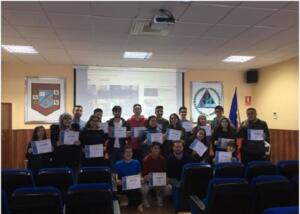 El equipo premiado, en una foto de familia