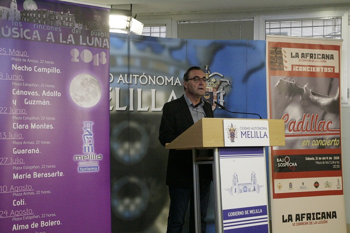 El viceconsejero de Turismo, Javier Mateo, ayer en rueda de prensa