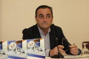 El viceconsejero de Turismo, Javier Mateo, en rueda de prensa