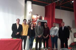 Calzado, junto a los alumnos que acudirán a la fase nacional