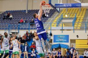 Los de Alejandro Alcoba se imponían a los de Toni Ten en la última visita de los levantinos a nuestra ciudad (75-68)