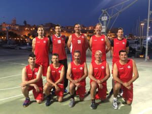 Equipo del Real Club Marítimo de Melilla que participa en Santander