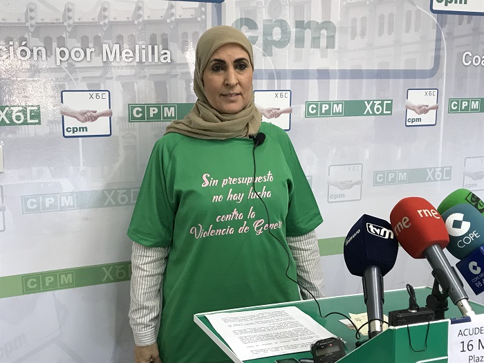 Fatima Mohamed, con la camisea reivindicativa