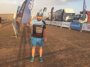 Javier Iglesias consiguió acabar la tercera etapa, pese a sus problemas en la rodilla