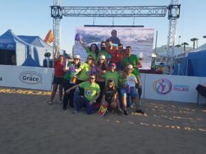 Los periodistas de Popular Televisión Melilla apoyaron durante todo el torneo al que ha sido su compañero Vicente Monfort y su hermano