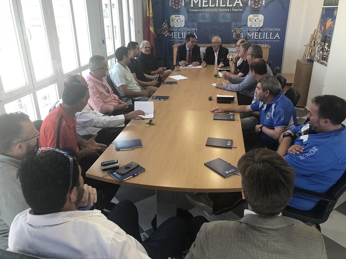 Imagen de la reunión en la que estuvo presente Juan José Imbroda, presidente de la Ciudad