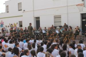 El recital se desarrolló en el patio del centro
