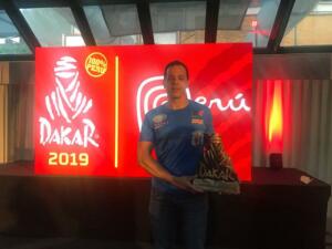 El capitán Rachid asistió en Barcelona a la presentación de la próxima edición del Dakar