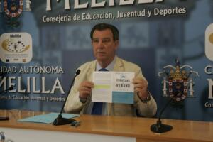 Antonio Miranda, consejero de Educación