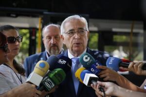 Criticó que el PSOE se abstuviera “como siempre”, lo que refleja que “no se quiso mojar en nada”