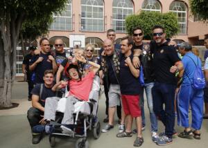 Moteros de Ángeles Guardianes con los usuarios del Gámez Morón