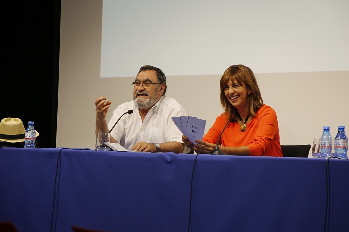 El secretario de la UNED, Pepe Megías, y la consejera de Cultura, Fadela Mohatar, ayer en rueda de prensa