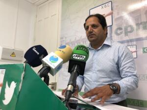 El diputado de Coalición por Melilla, Hassan Mohatar, ayer en rueda de prensa