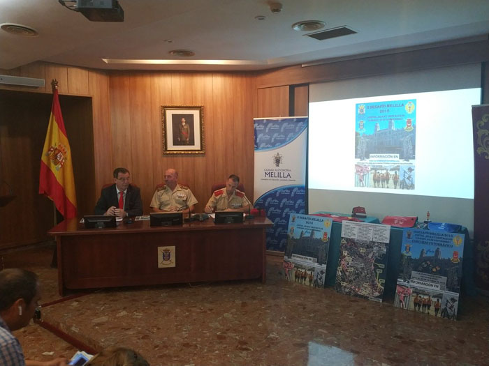 Imagen del acto celebrado ayer en el salón de actos de la Comandancia General de Melilla