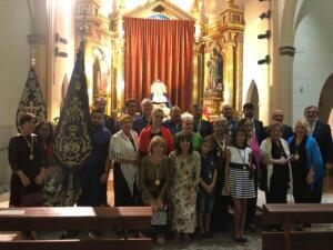 Miembros de la Cofradía junto a Hermandad del Rocío de Melilla y los nuevos ocho cofrades