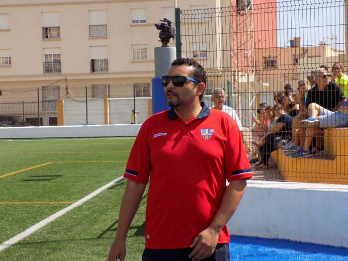 Ahmed Dris, entrenador del Rusadir
