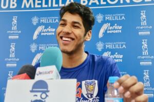 Felipe Dos Anjos, ayer durante su comparecencia ante los medios de comunicación