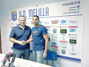 Samir Driss, presidente del River Melilla, a la derecha de la imagen