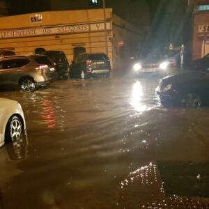 Varias calles de la ciudad eran verdaderas piscinas