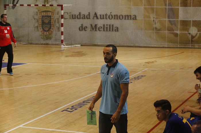 Faisal Salmi, entrenador del BM. Virgen de la Victoria de Melilla