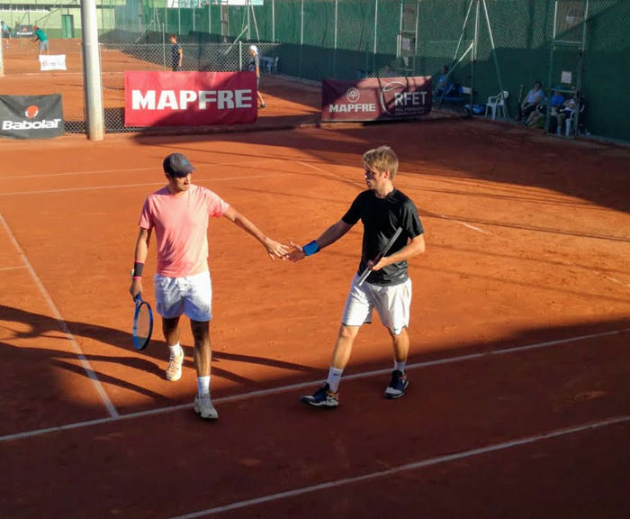 Neubau y Bendeck se clasificaron para las semifinales de dobles