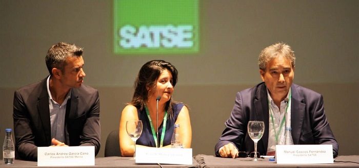 Los secretarios autonómicos de Melilla y Ceuta junto con el presidente del sindicato SATSE