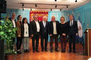 La visita de Imbroda a la Casa de Melilla en Málaga