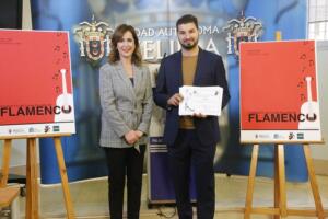 La consejera Velázquez y el profesor de flamenco José Heredia