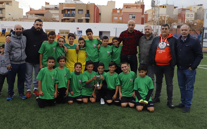 El C.F. Rusadir que dirige Chota se proclama campeón de la Copa Federación en la categoría de la Primera División Alevín