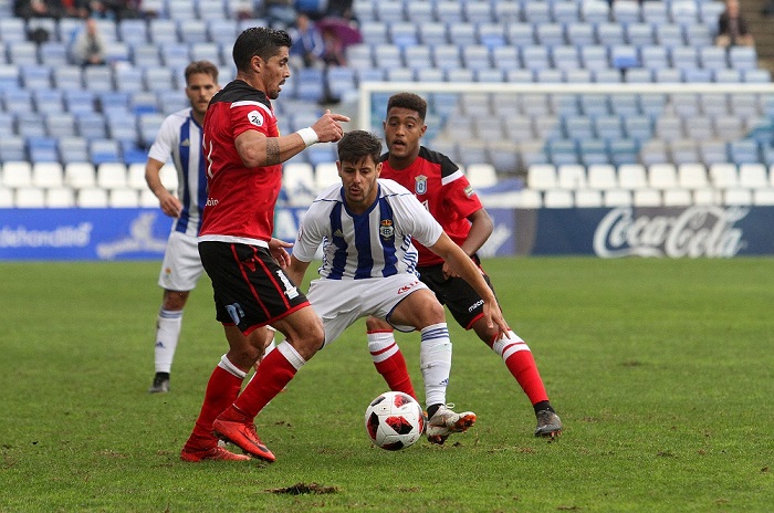 Ruano y Otegui, en el encuentro disputado por los melillenses en el Estadio Nuevo Colombino de Huelva