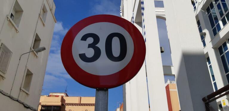 La Mesa quiere que toda Melilla sea “Ciudad 30” para no superar esta velocidad