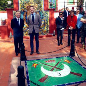 Pablo Casado homenajea en Ceuta a los héroes militares como ya hizo en Melilla
